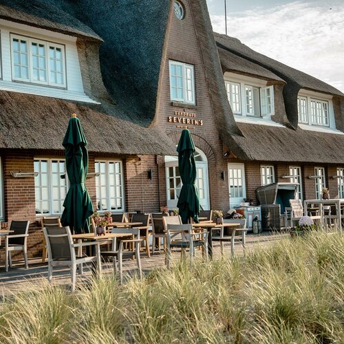 Wir wünschen Ihnen einen schönen Sonntag!🌾•••••#sylt #naturelovers #syltliebe #inselliebe #happysunday #light #sun...